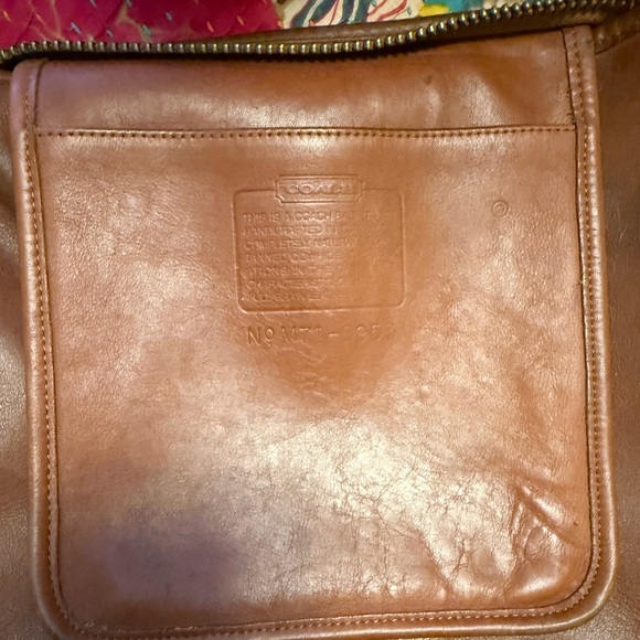 Circular vintage cross body Coach purse - Picture 4 of 13